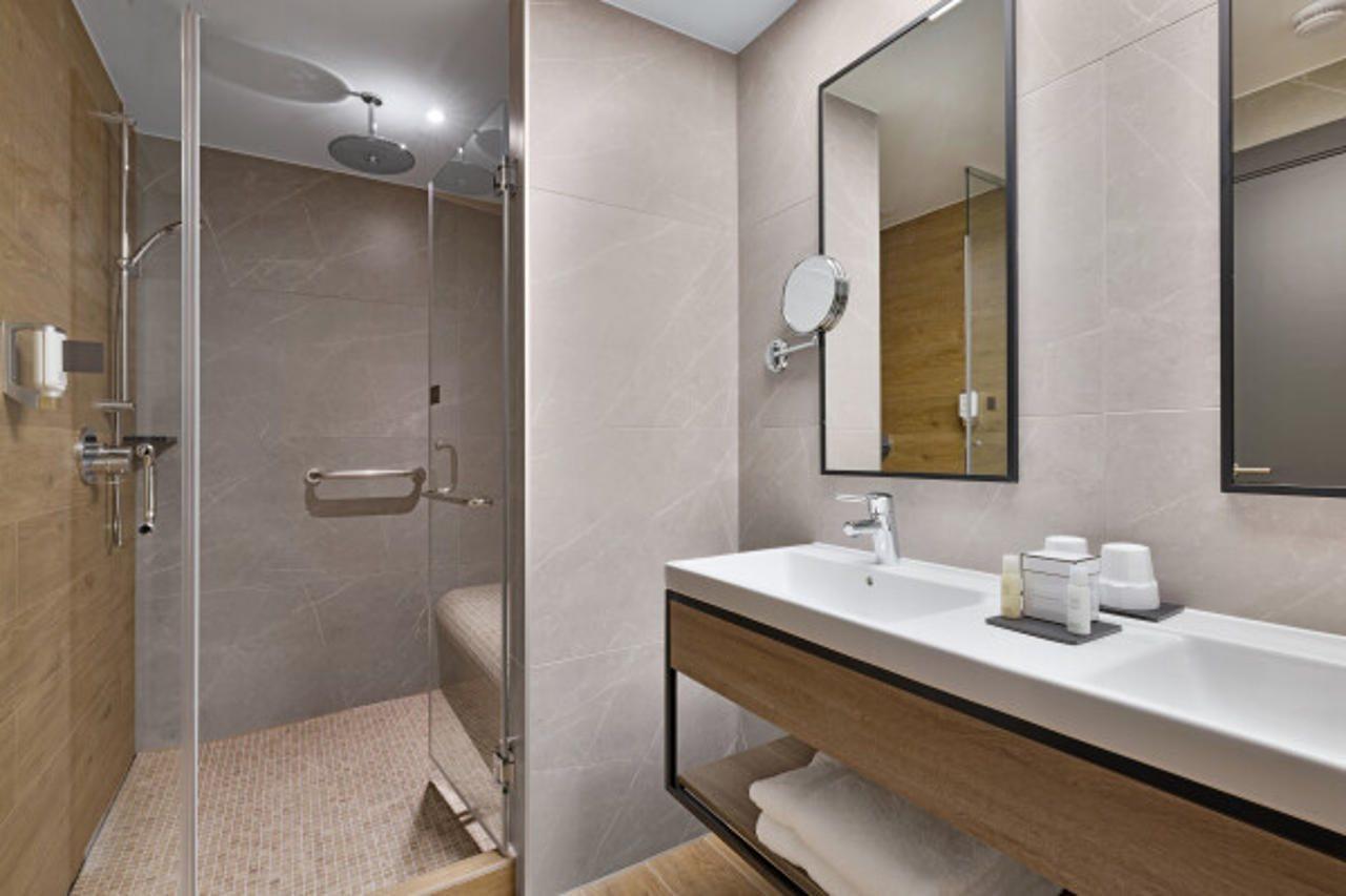 Riu Plaza London Victoria酒店 外观 照片